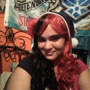 Meet your Posher, Adrienne